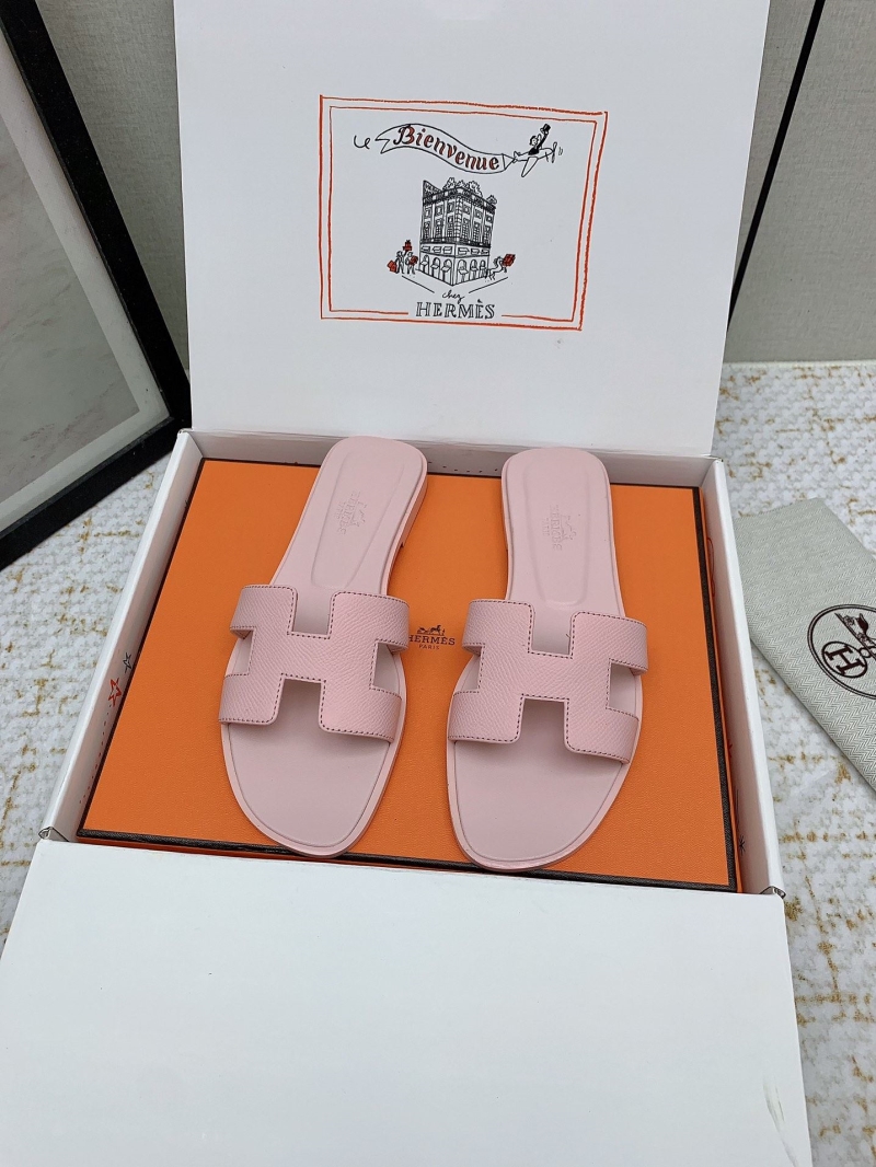 H**me5 slippers